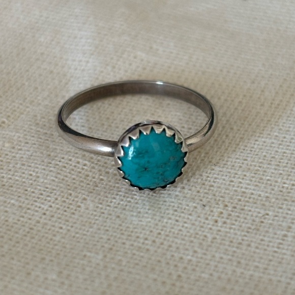 Jewelry - Turquoise Ring Sz 4